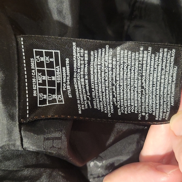 Guess Jacket - Picture 6 of 6